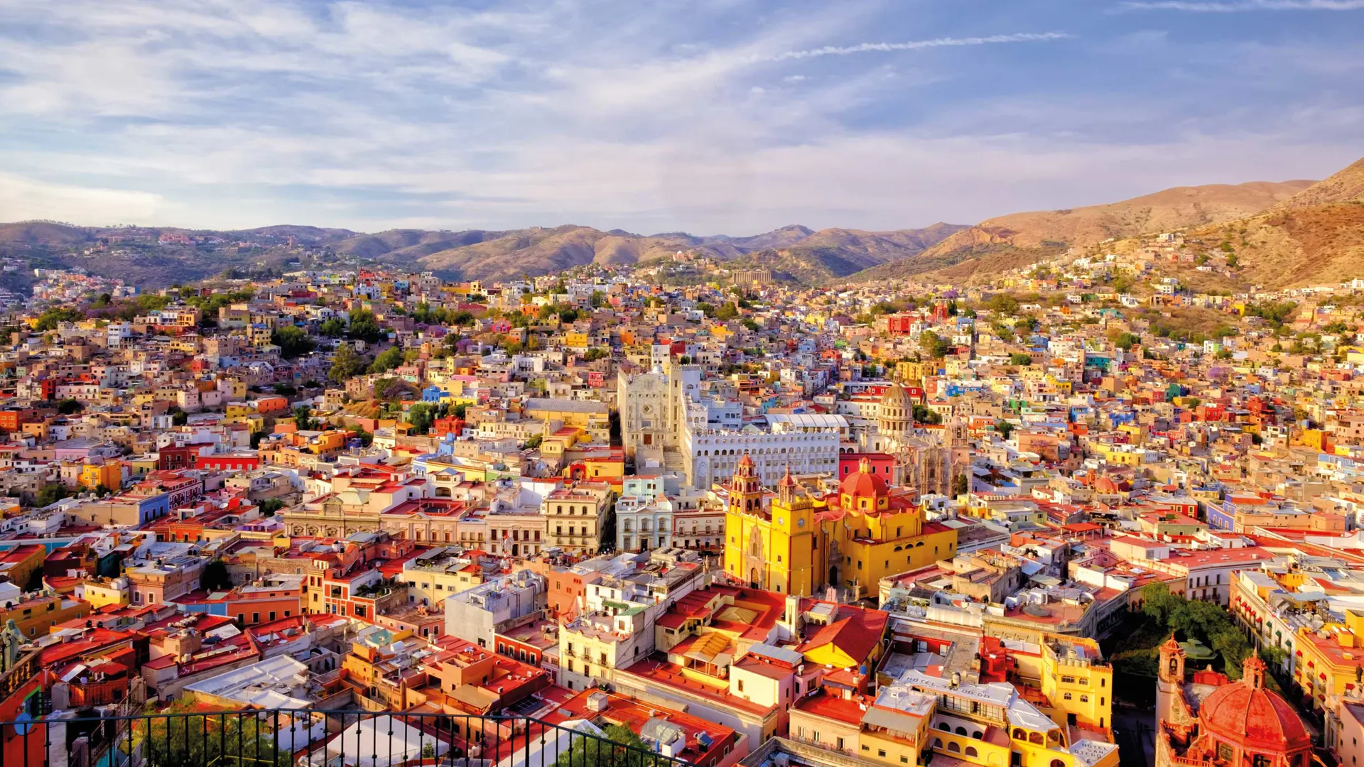 Mexico Lindo & Querido en Accion de Gracias 2025